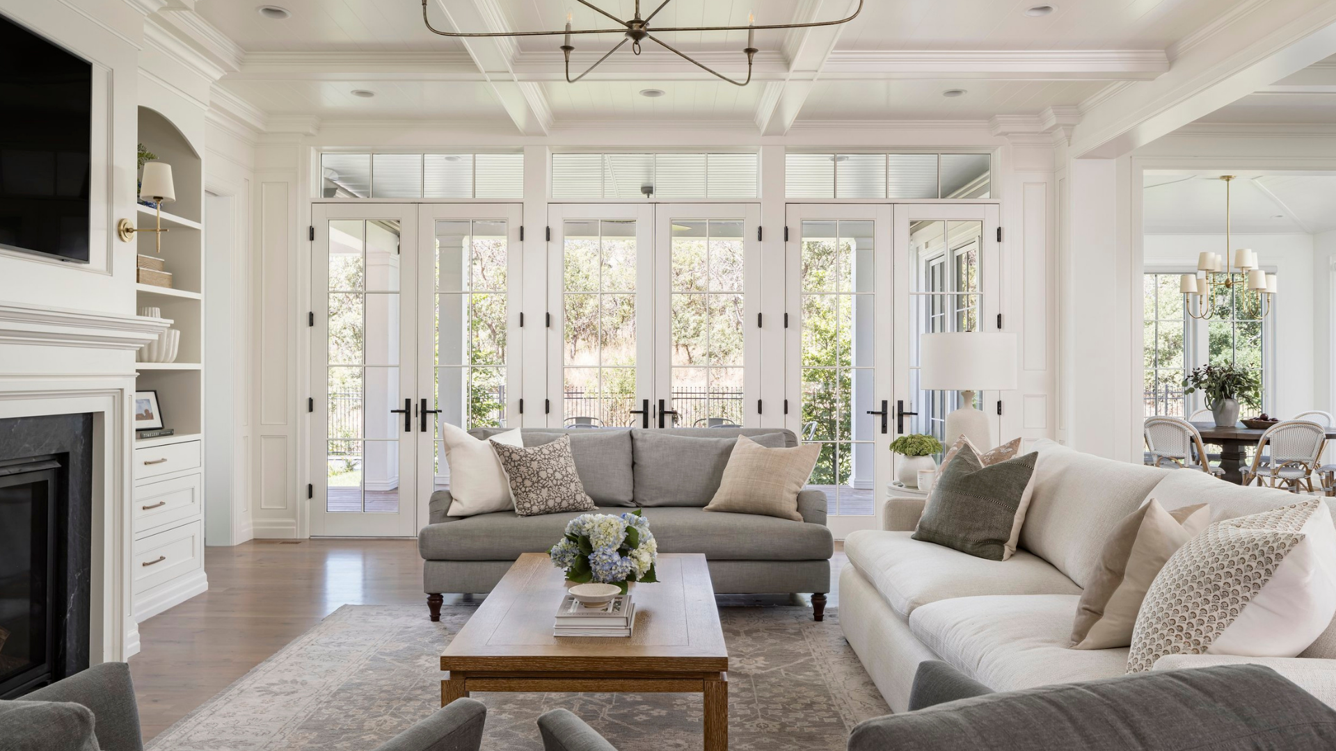 Elegant living room interior