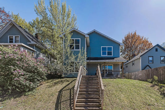 1136 Ross Avenue, Saint Paul, MN 55106